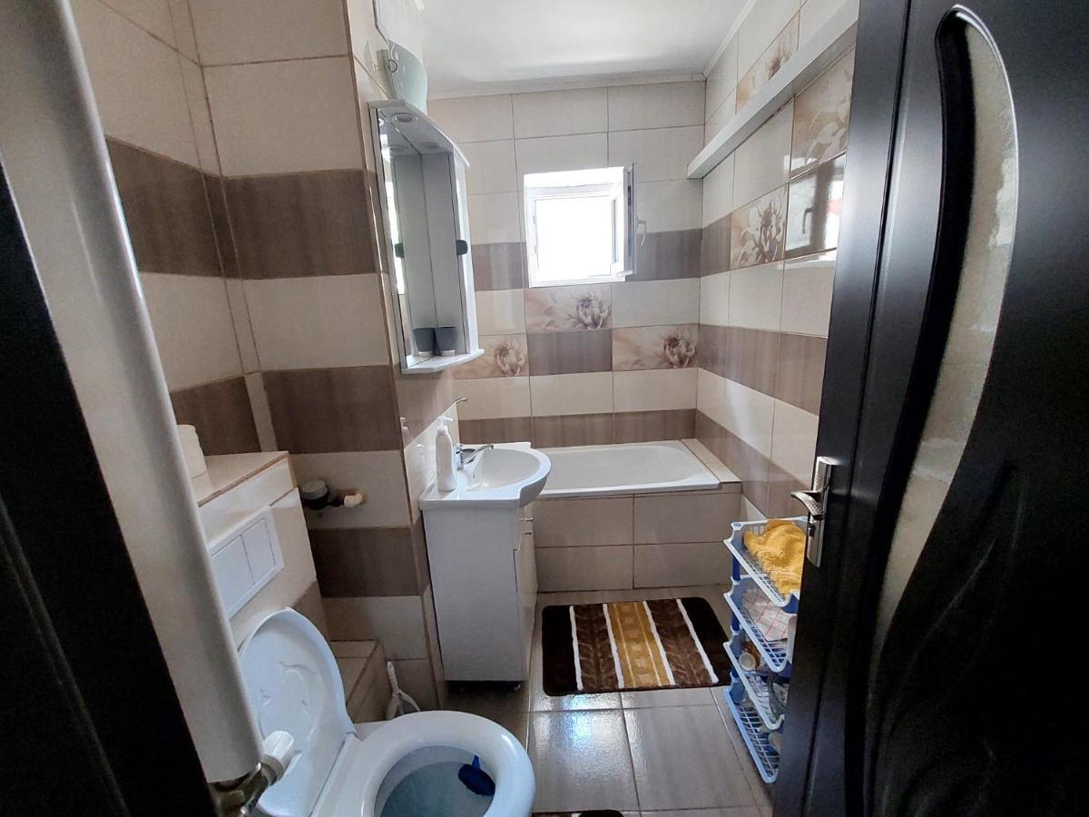 Apartament Beatrice Apartment Navodari Luaran gambar